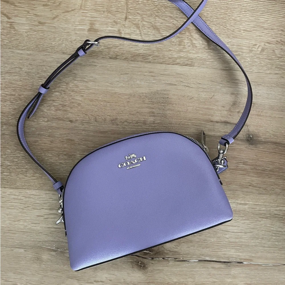 Coach Light Purple Small Camera Bag - Picture 2 of 5
